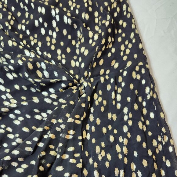 Forever 21 Shift Dress, - Picture 2 of 5